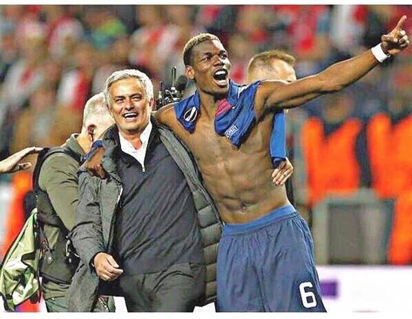 名人牆與開 名人牆與開