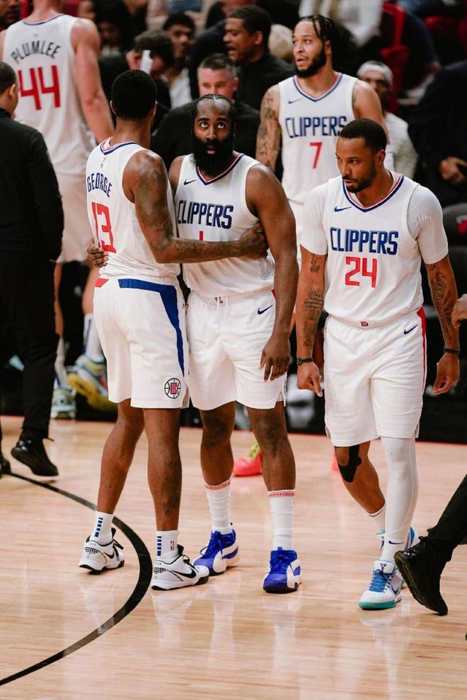 空切背掩护 空切背掩护